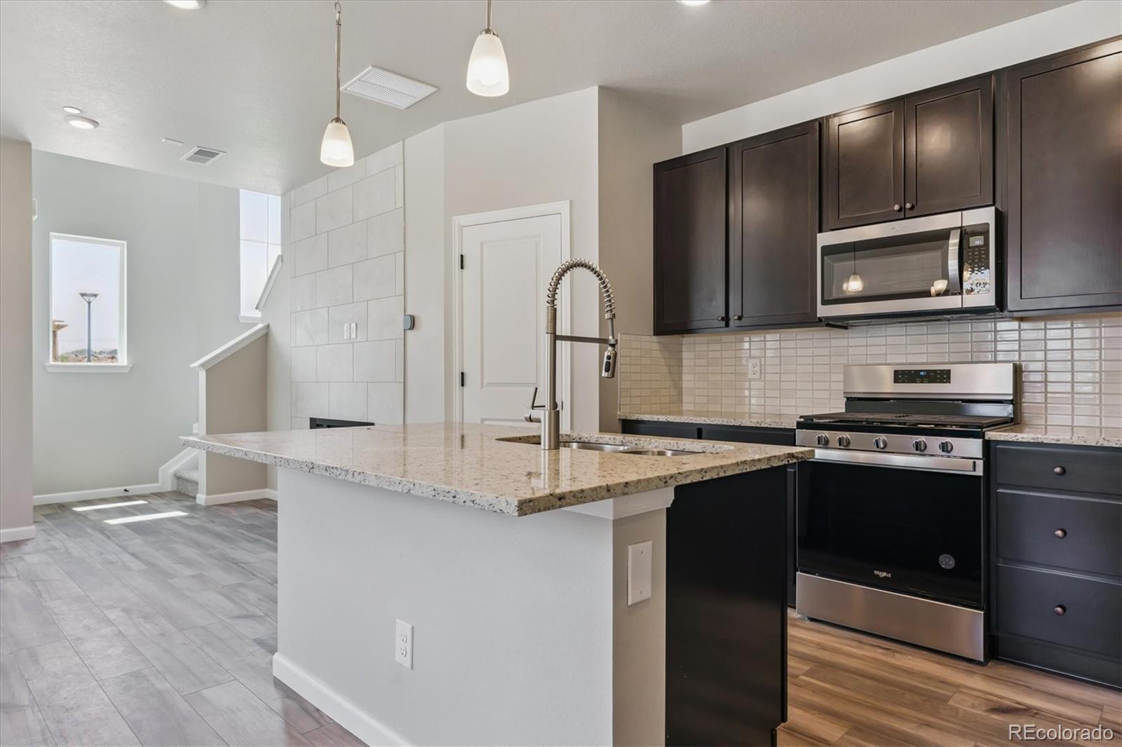 6807 Huddersfield Lane, Castle Pines, CO, 80108 6807 Huddersfield Lane
