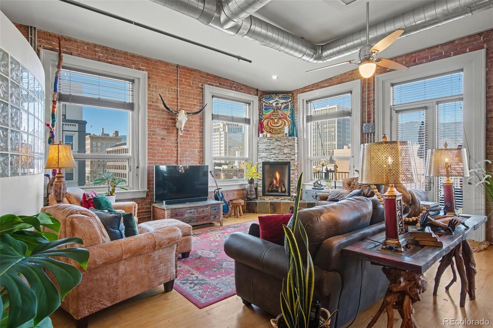 101 N Tejon Street 350