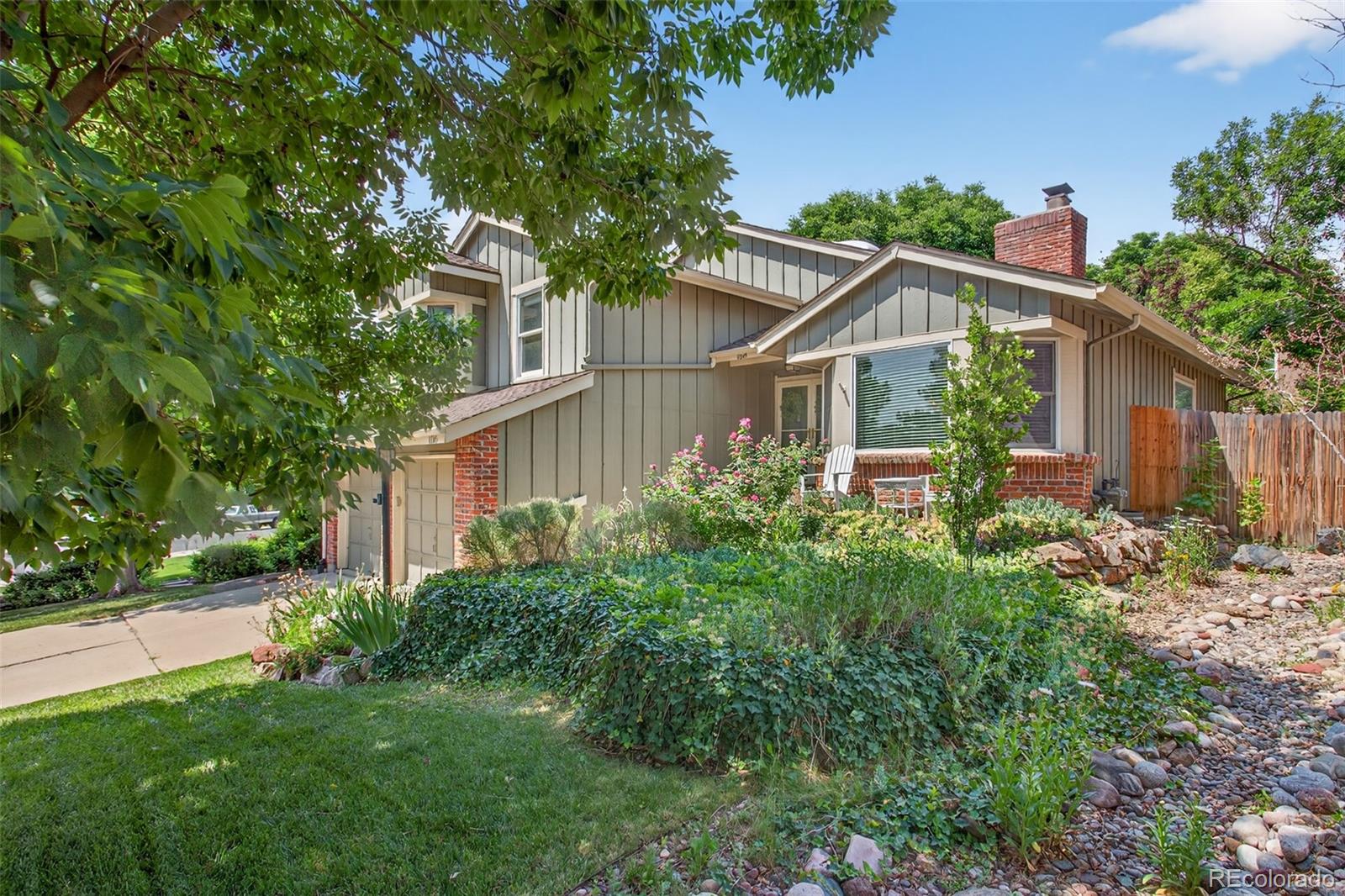 11245 San Joaquin Ridge, Littleton, CO, 80127 1 11245 San Joaquin Ridge