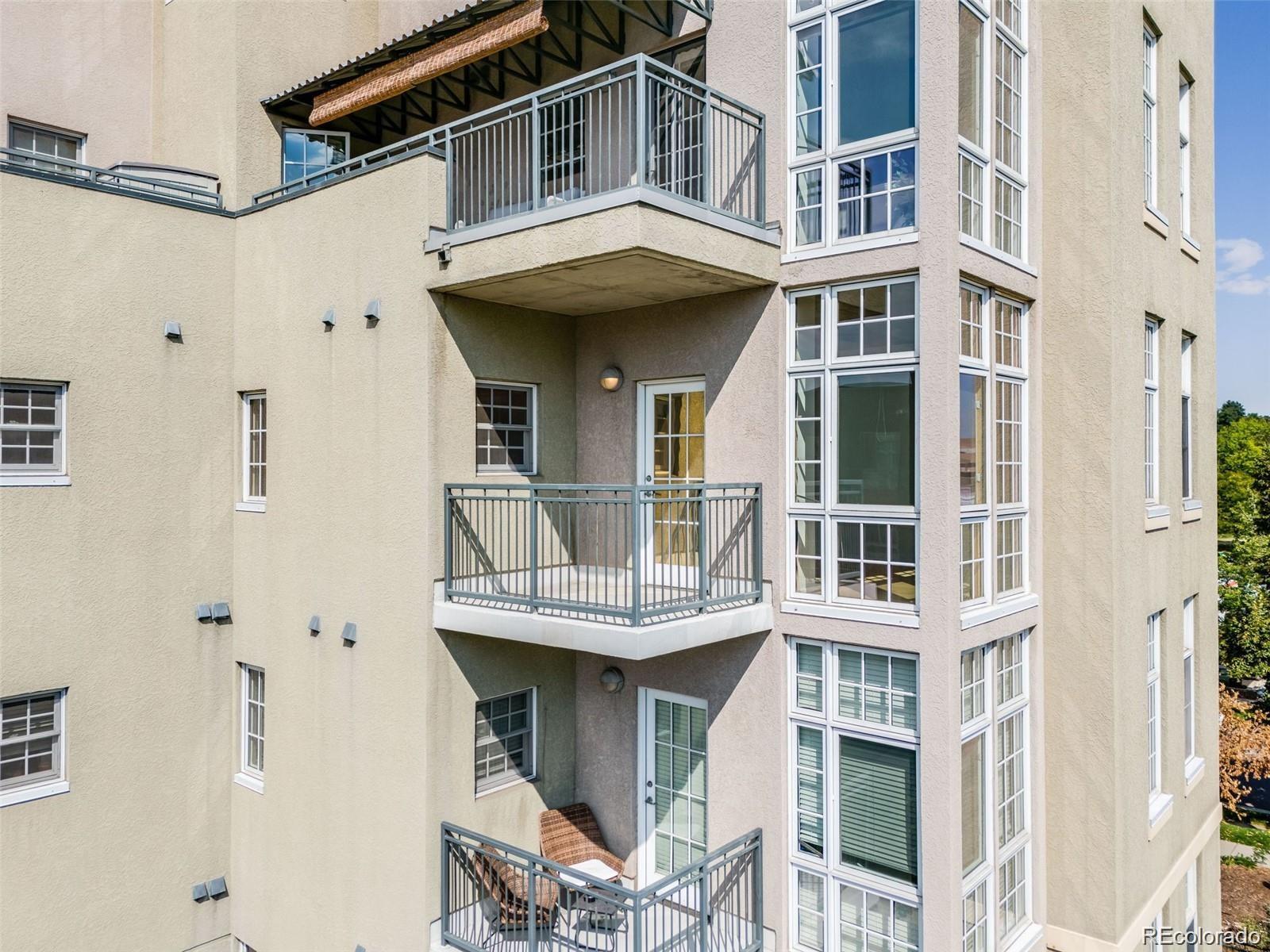 275 S Harrison Street 402