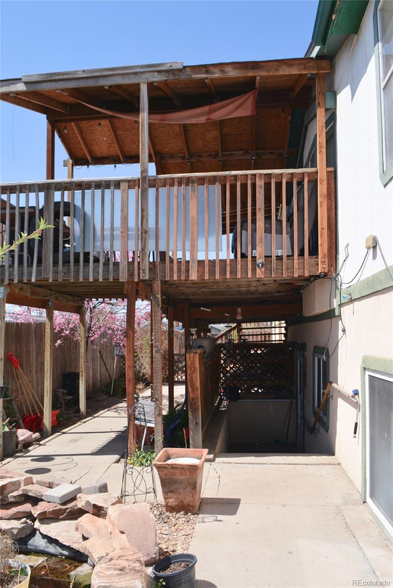 59 N 9th Avenue A and B