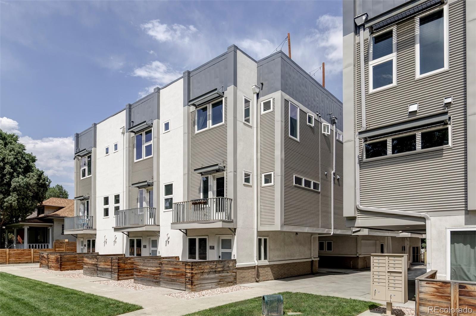 2726 Federal Boulevard 3