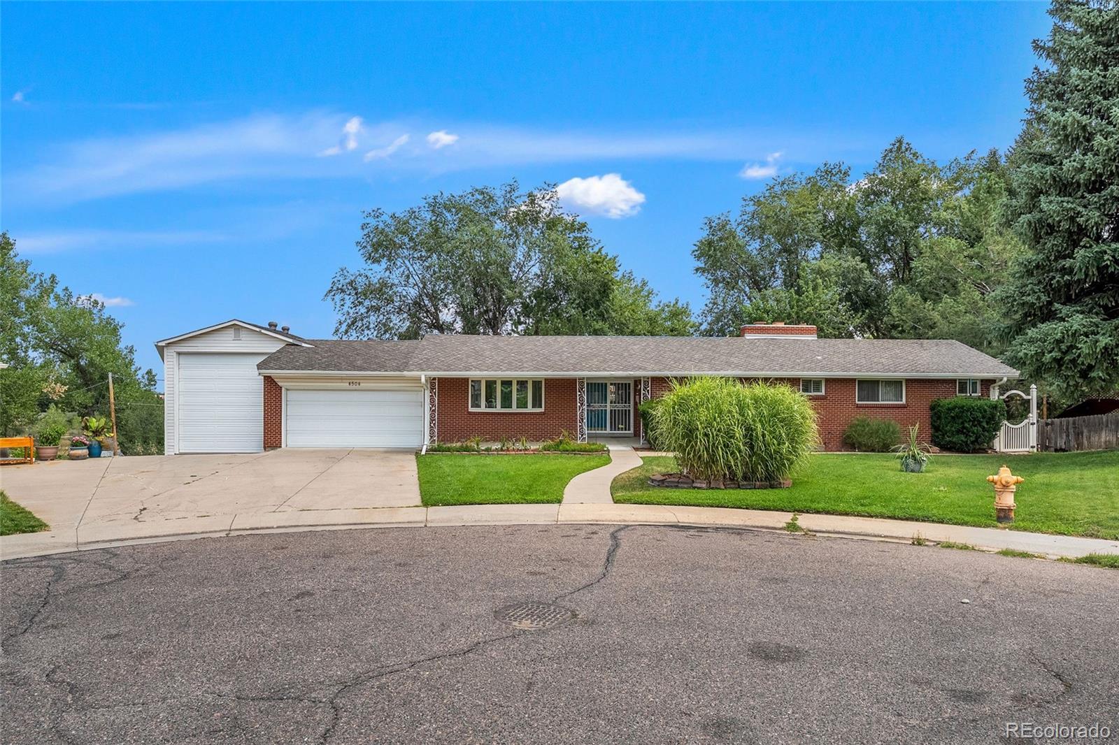 4504 Everett Drive