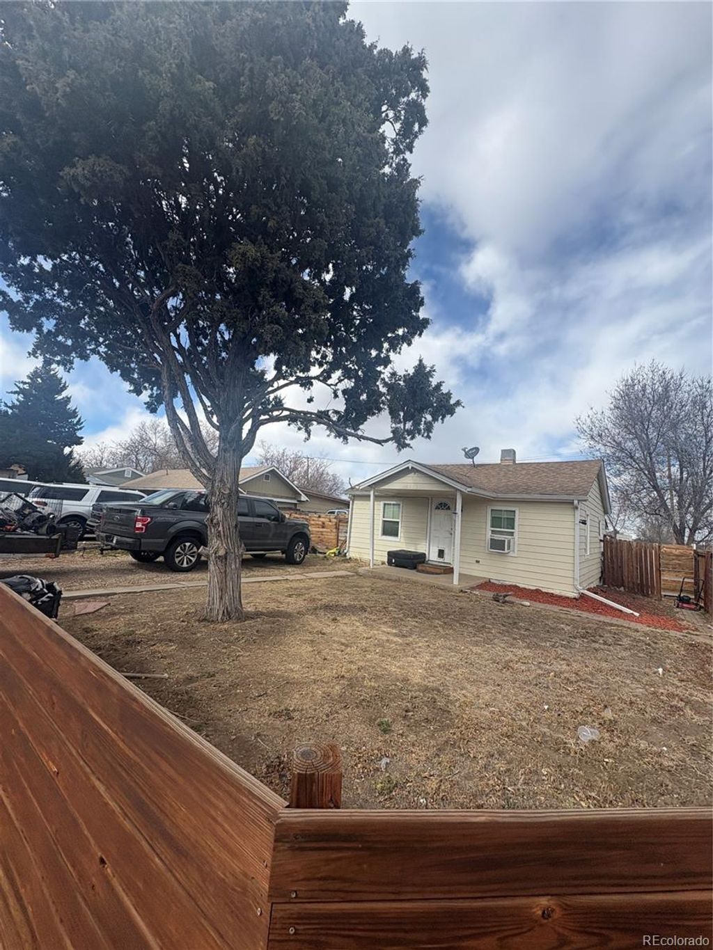 Photo of 3155 W Walsh Place, Denver, CO 80219 (MLS # 2882871)