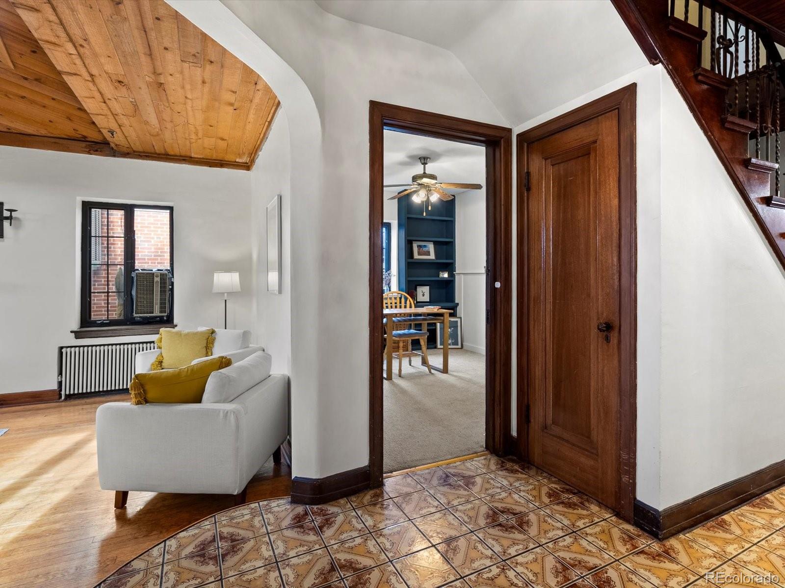 2646 Colorado Boulevard