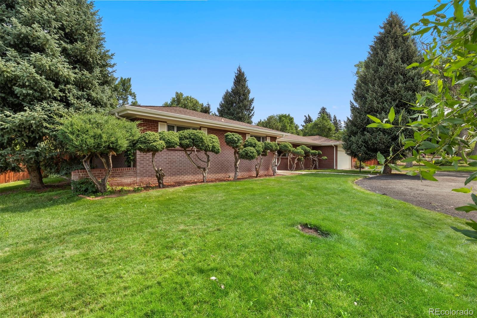 1900 Brookwood Drive