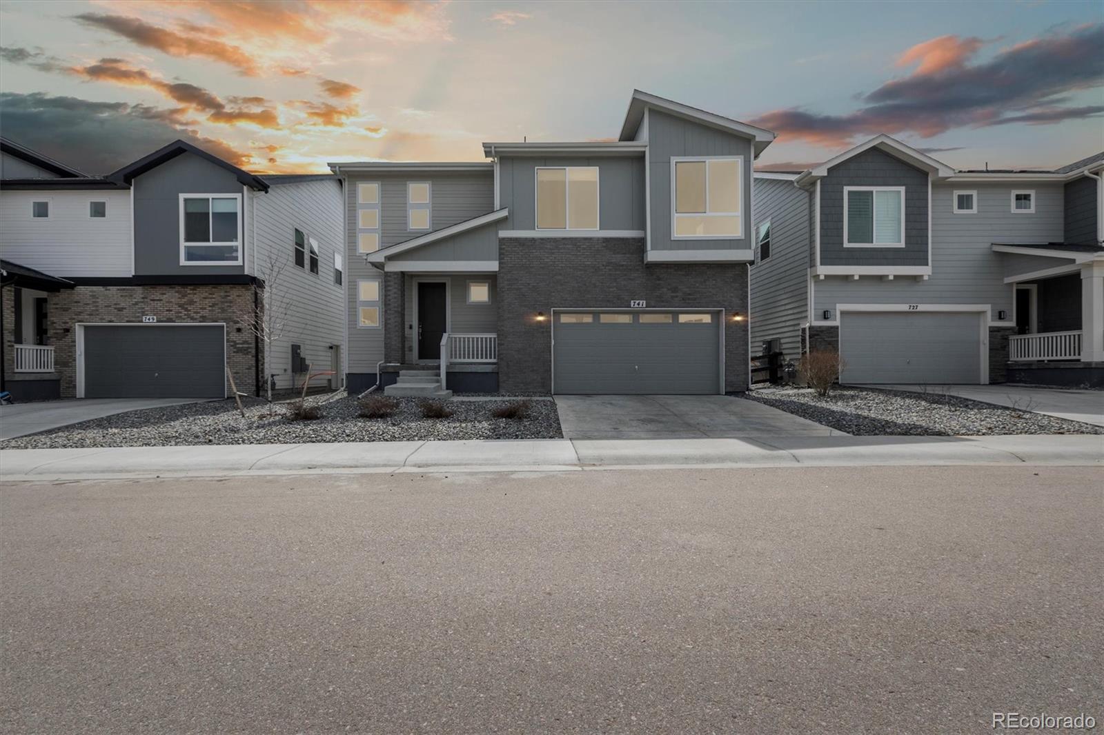 741 Simmental Loop, Castle Rock, CO, 80104 2 741 Simmental Loop