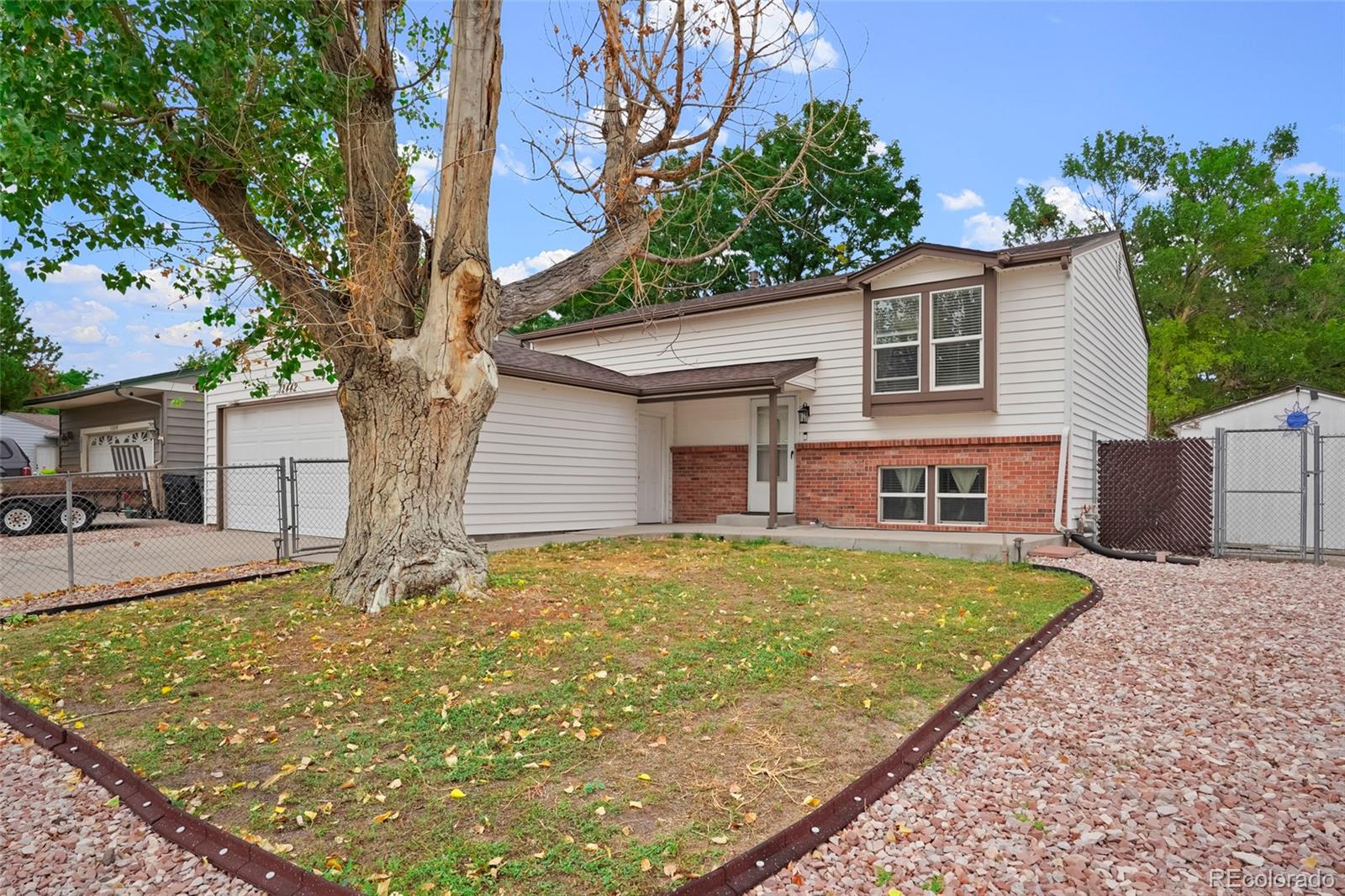 12442 Bellaire Drive
