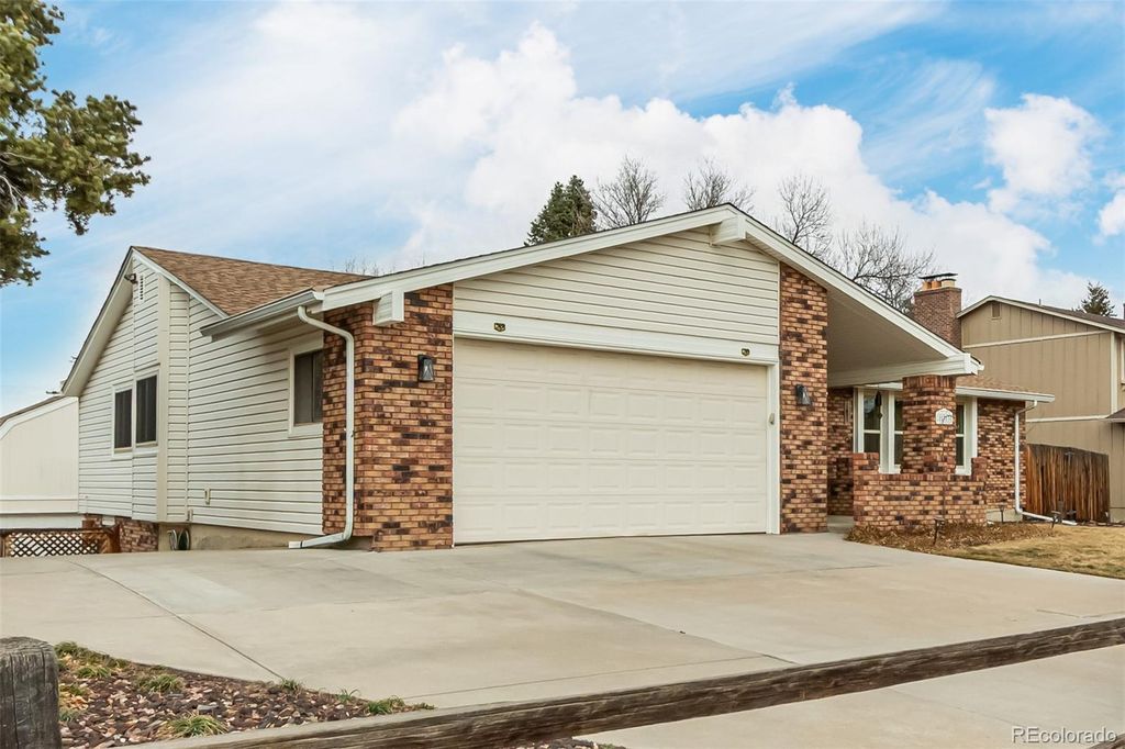 Photo of 133 Fairplay Avenue, Broomfield, CO 80020 (MLS # 9310103)