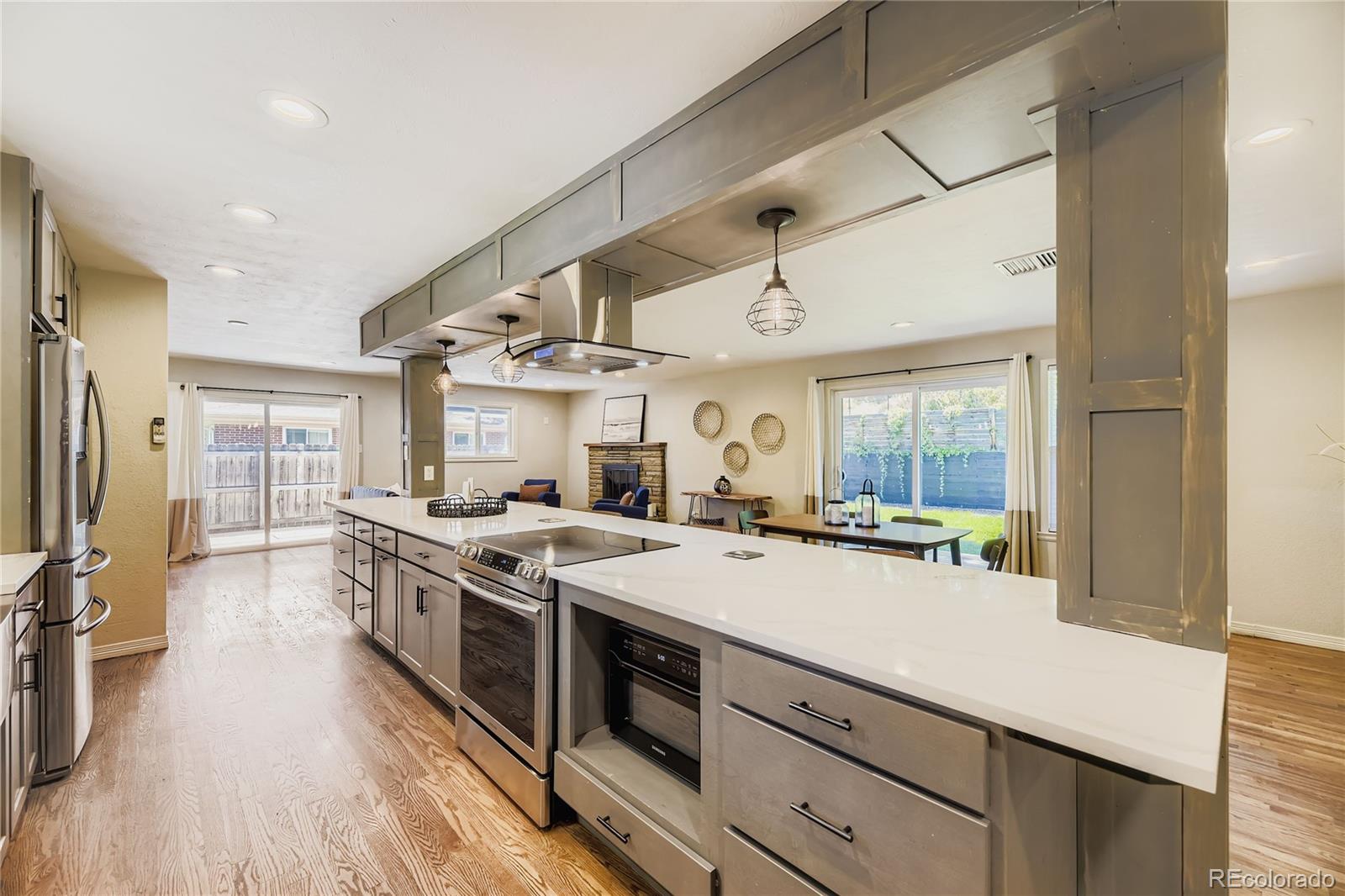 3135 Wright Court