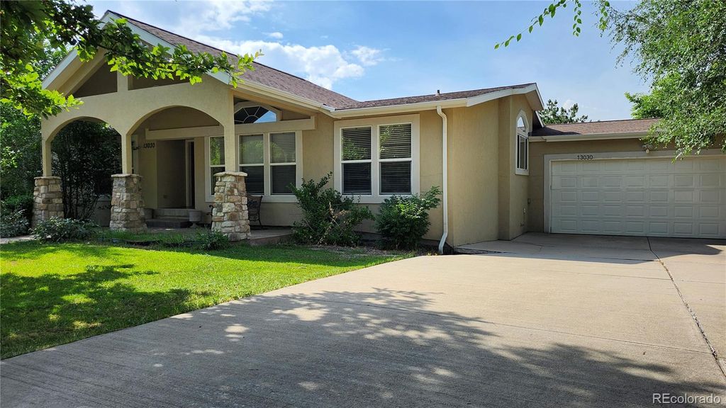 Photo of 13030 W 58th Avenue, Arvada, CO 80002 (MLS # 6551138)