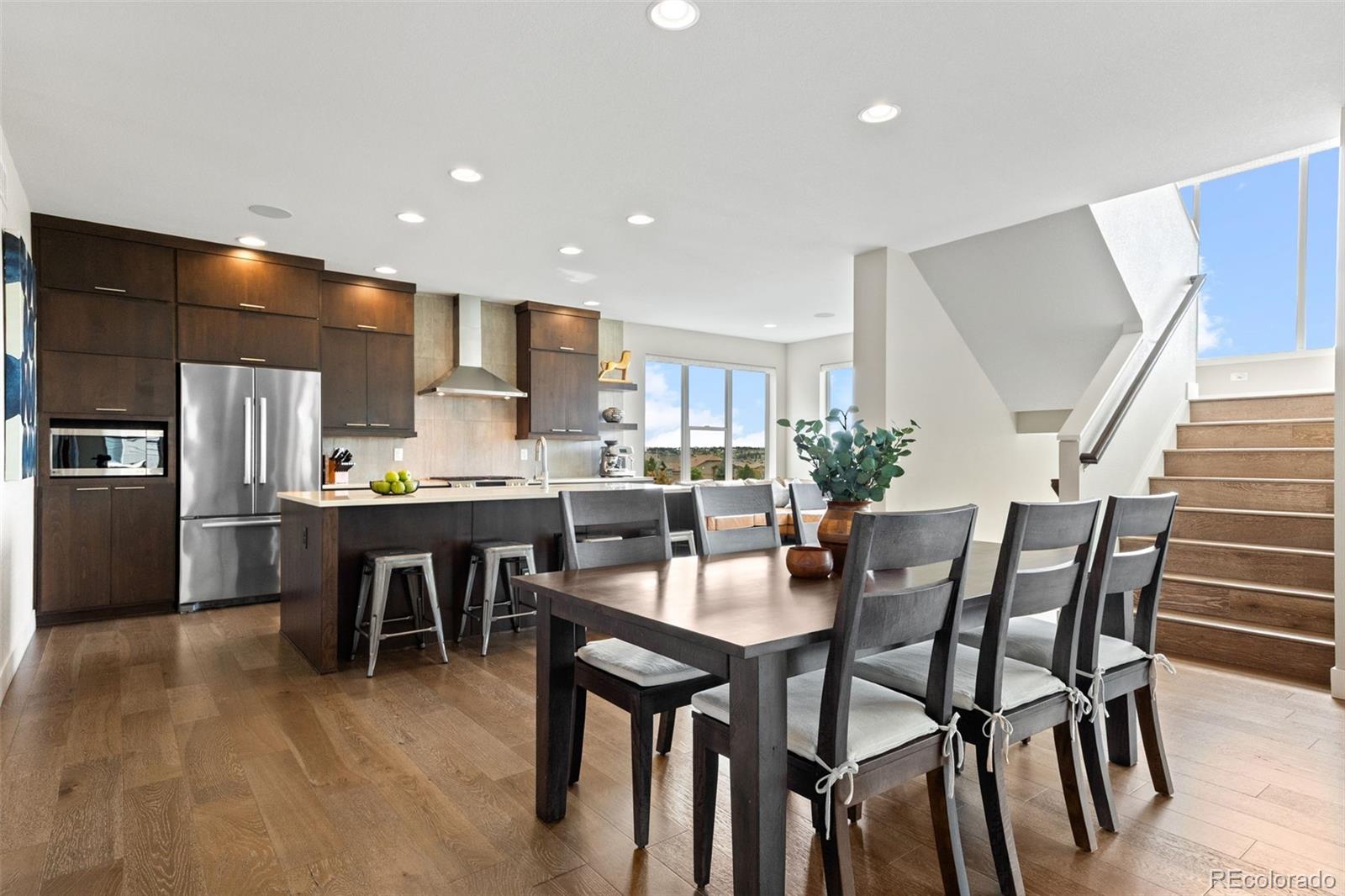 6995 S Buchanan Court