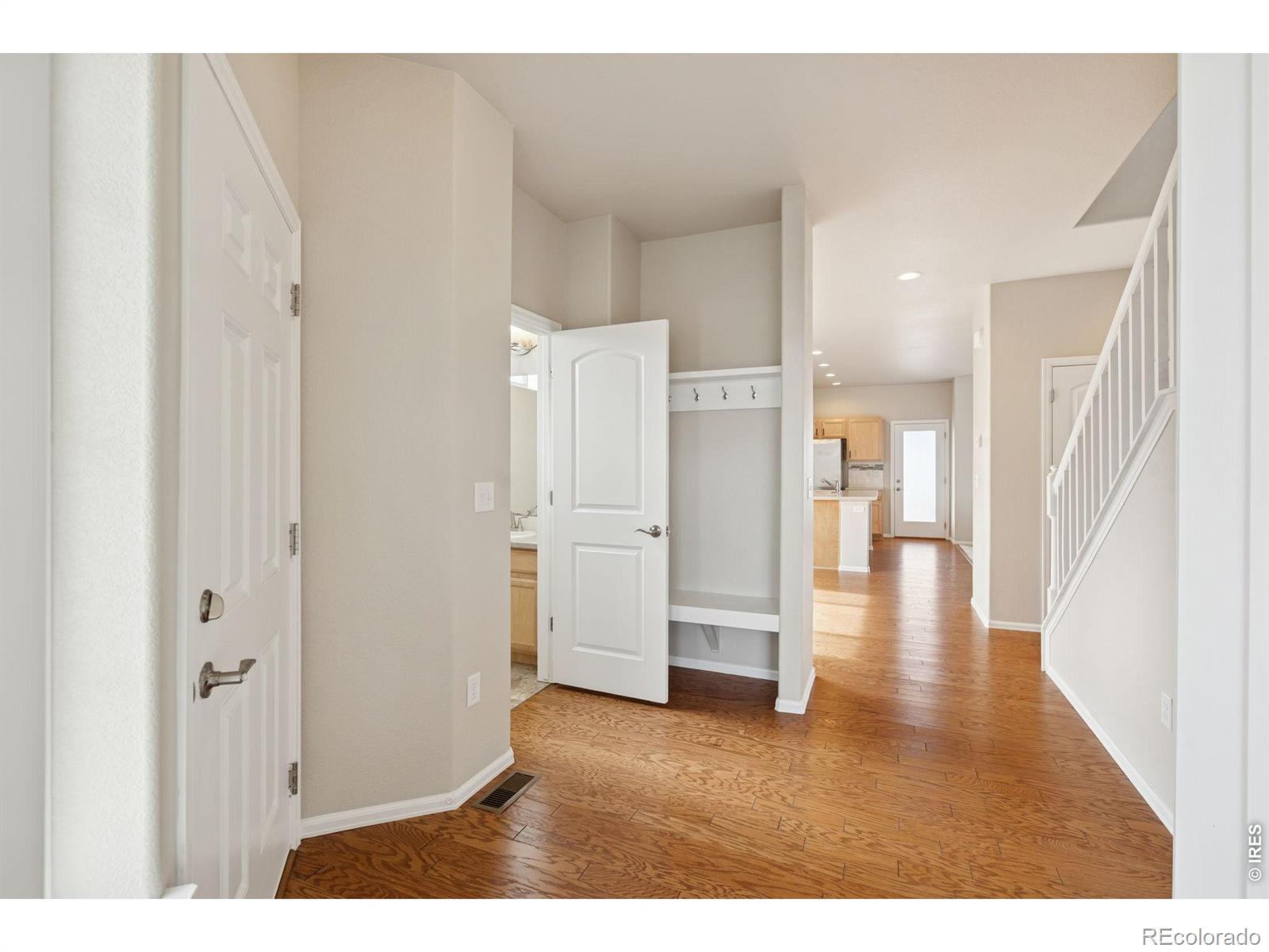 1787 Long Shadow Drive