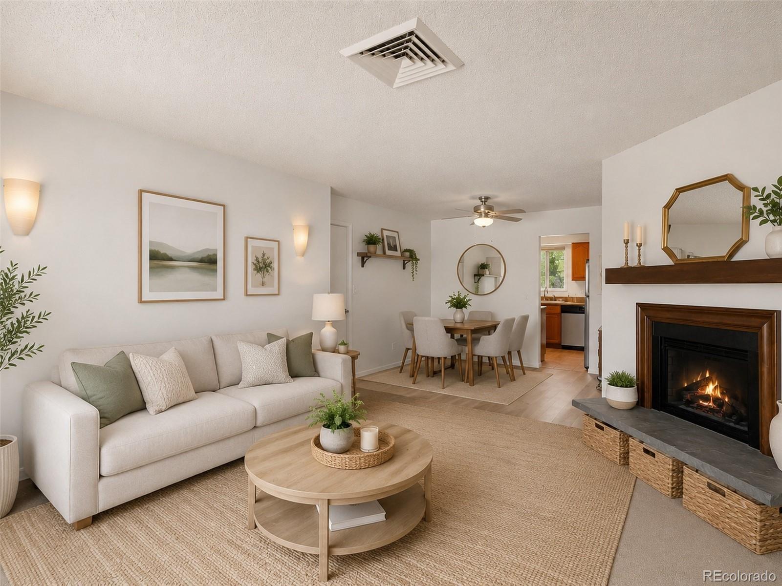 3825 S Monaco Pkwy #212, Denver, CO, 80237