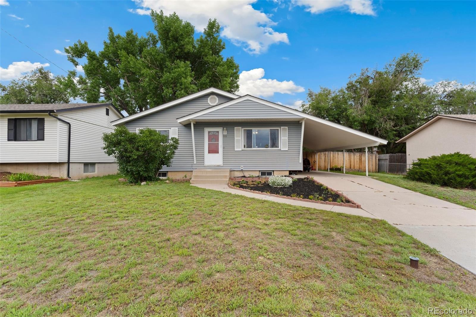 1431 Luna Drive