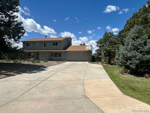 Photo of 6795 Hillridge Place, Parker, CO 80134 (MLS # 8561354)