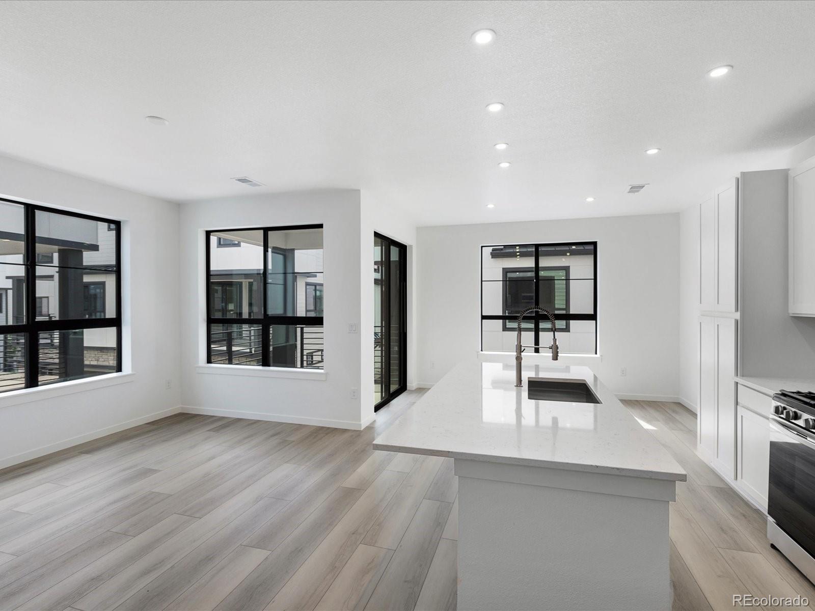 2024 S Holly Street 3