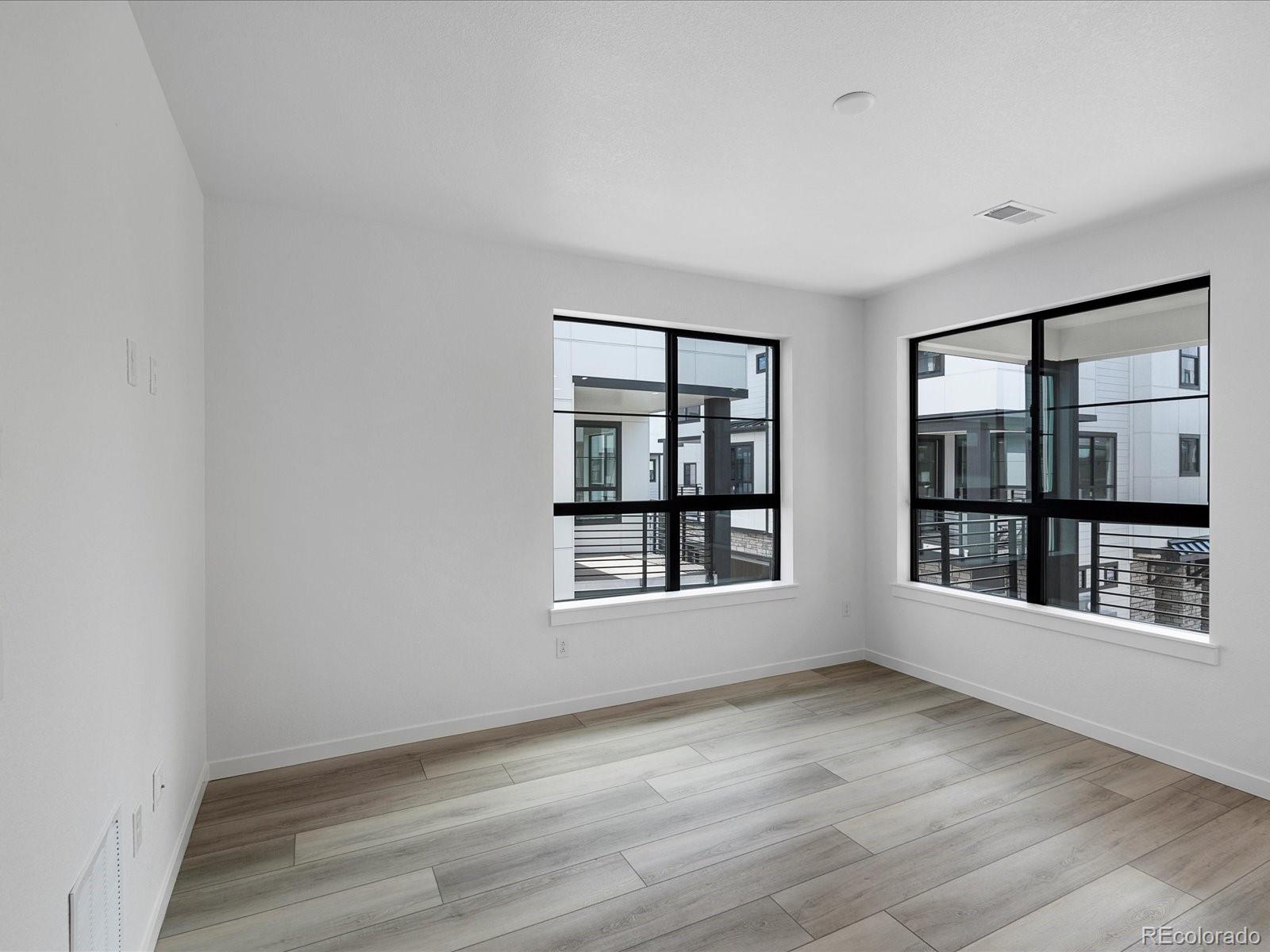 2024 S Holly Street 3