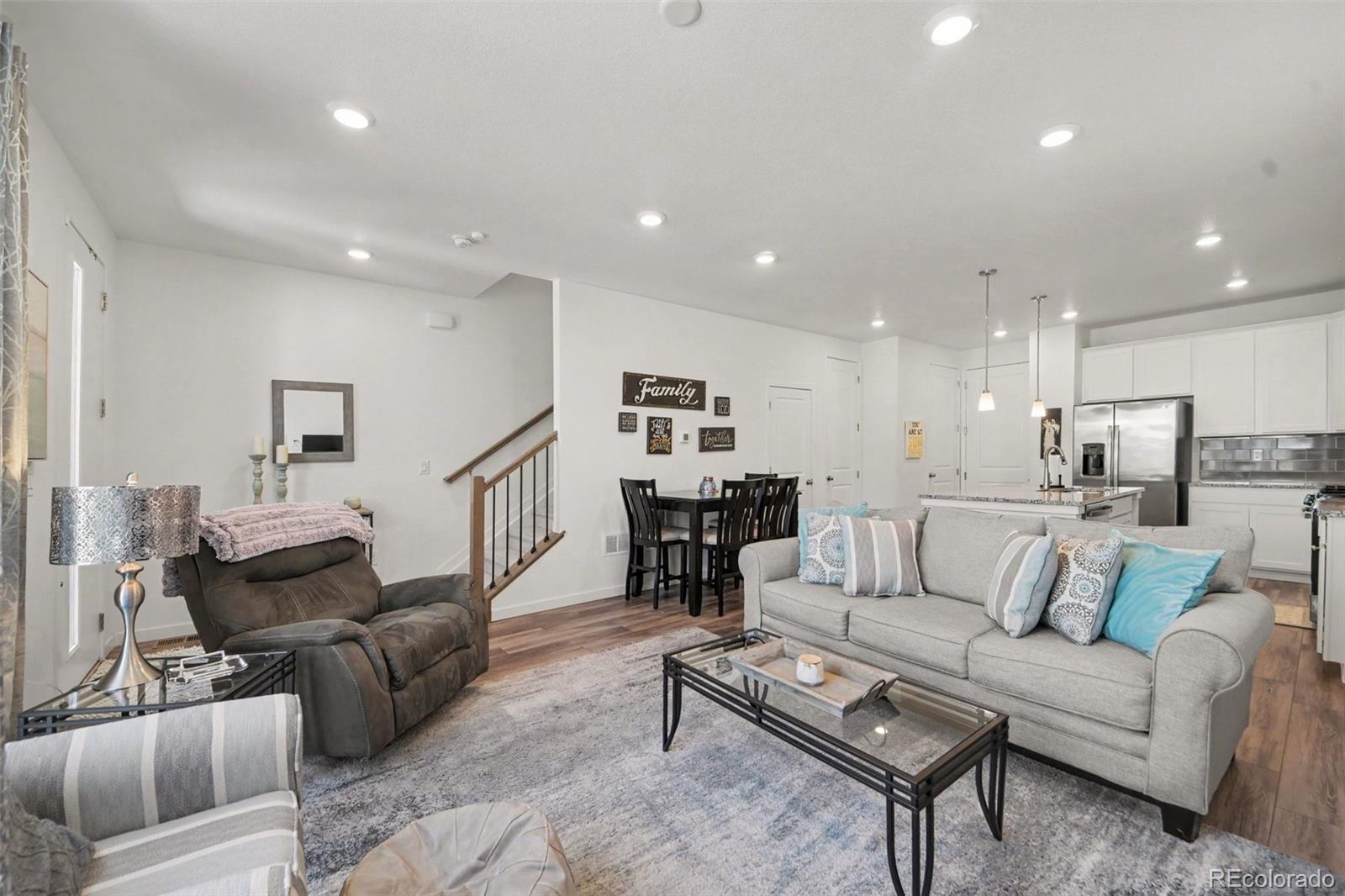 7487 W Evans Lane
