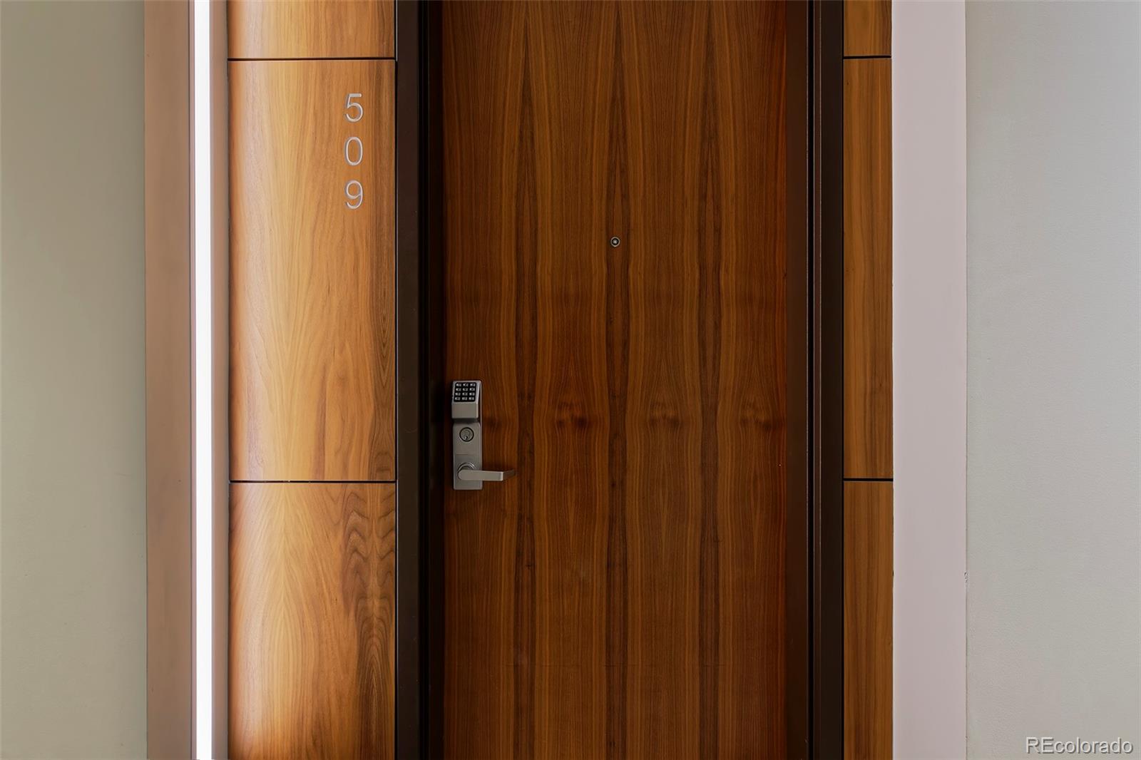 250 Columbine Street 509