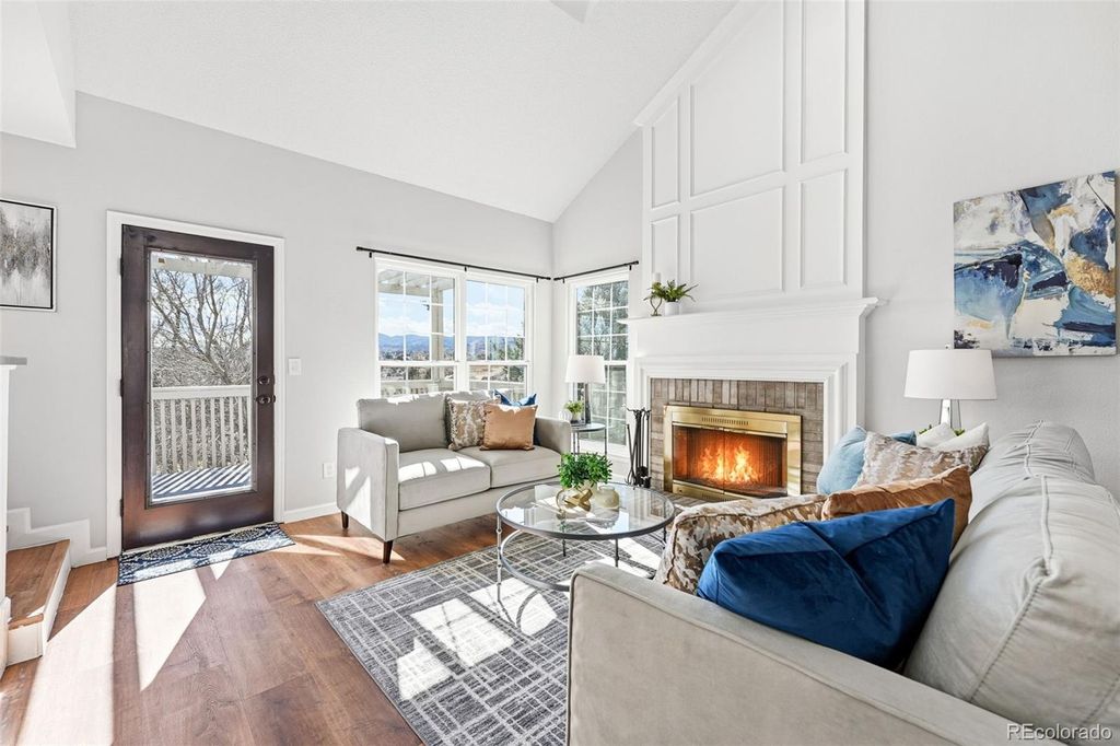 Photo of 10668 W Peakview Drive, Littleton, CO 80127 (MLS # 8474620)