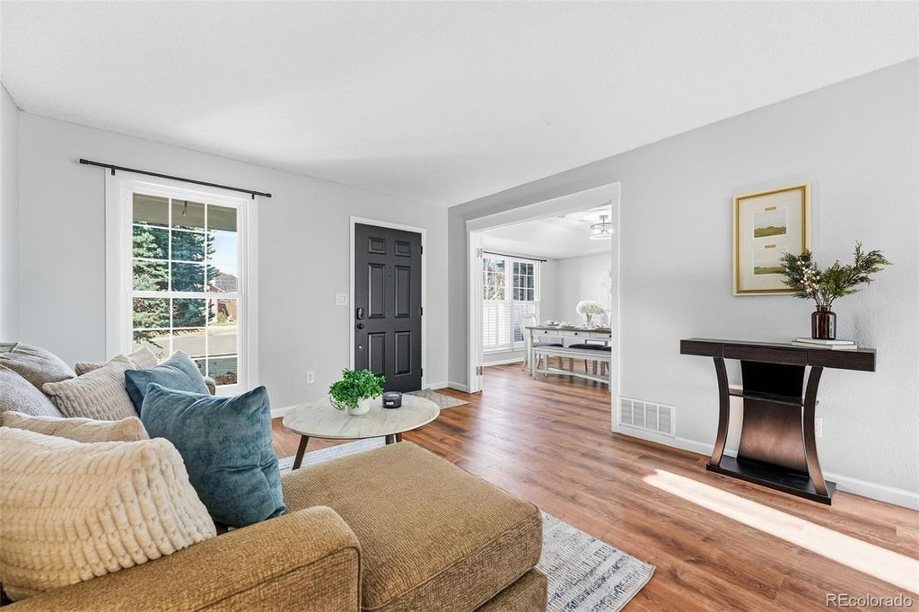 Photo of 10668 W Peakview Drive, Littleton, CO 80127 (MLS # 8474620)