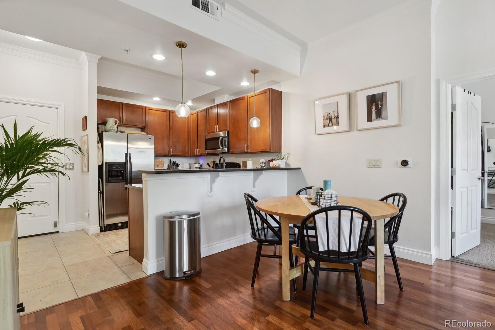 1700 N Emerson Street 305, Denver, CO, 80218 4 1700 N Emerson Street 305