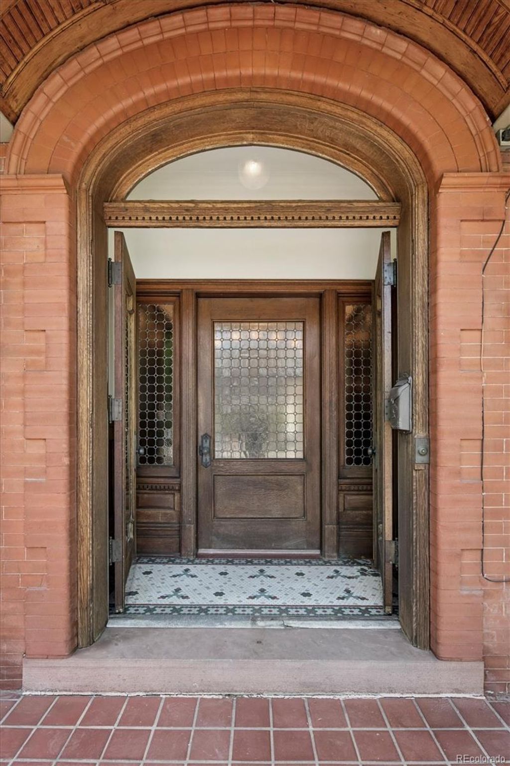 Photo of 685 N Emerson Street, Denver, CO 80218 (MLS # 3302984)