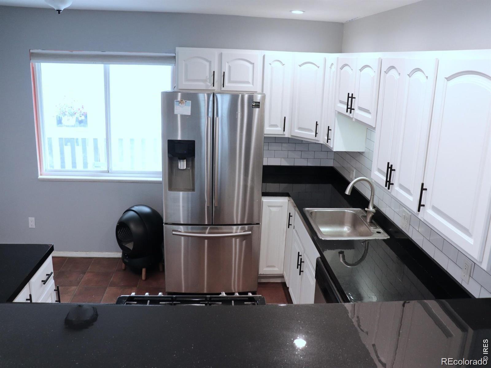 3170 W 94th Avenue
