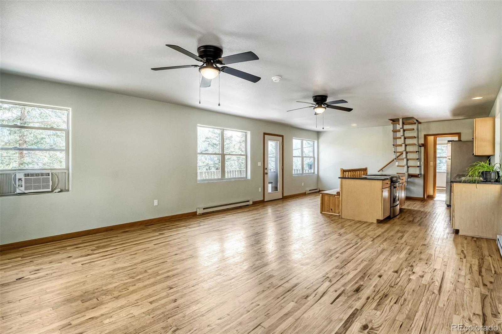 9899 Overlook Road