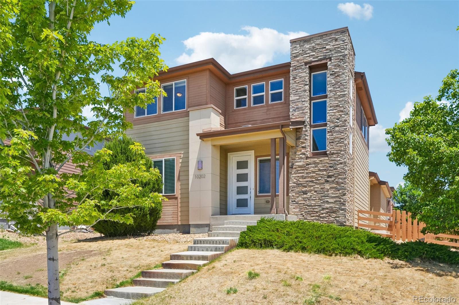 10202 Southlawn Circle