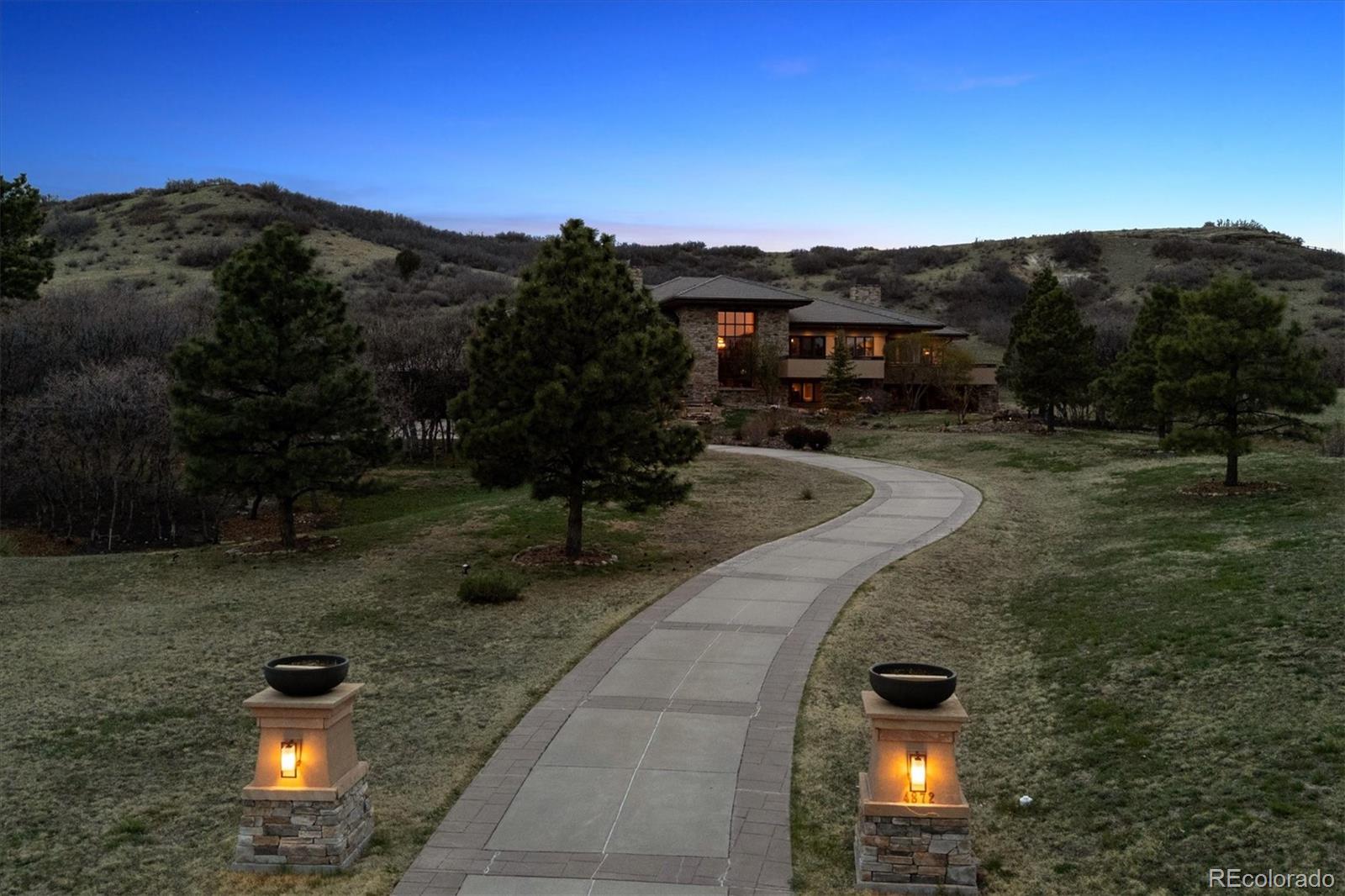 4872 Wilderness Place