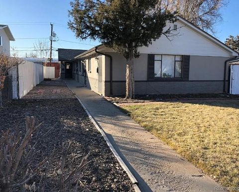 1143 Akron Street Aurora CO 80010