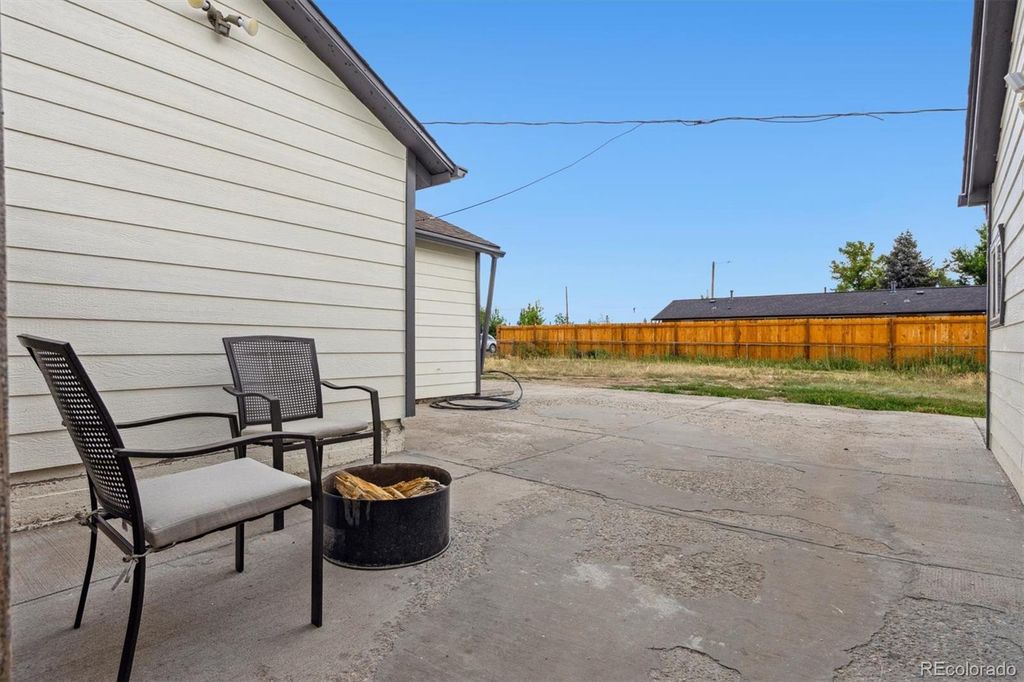 Photo of 370 S Newton St, Denver, CO 80219 (MLS # 5288350)
