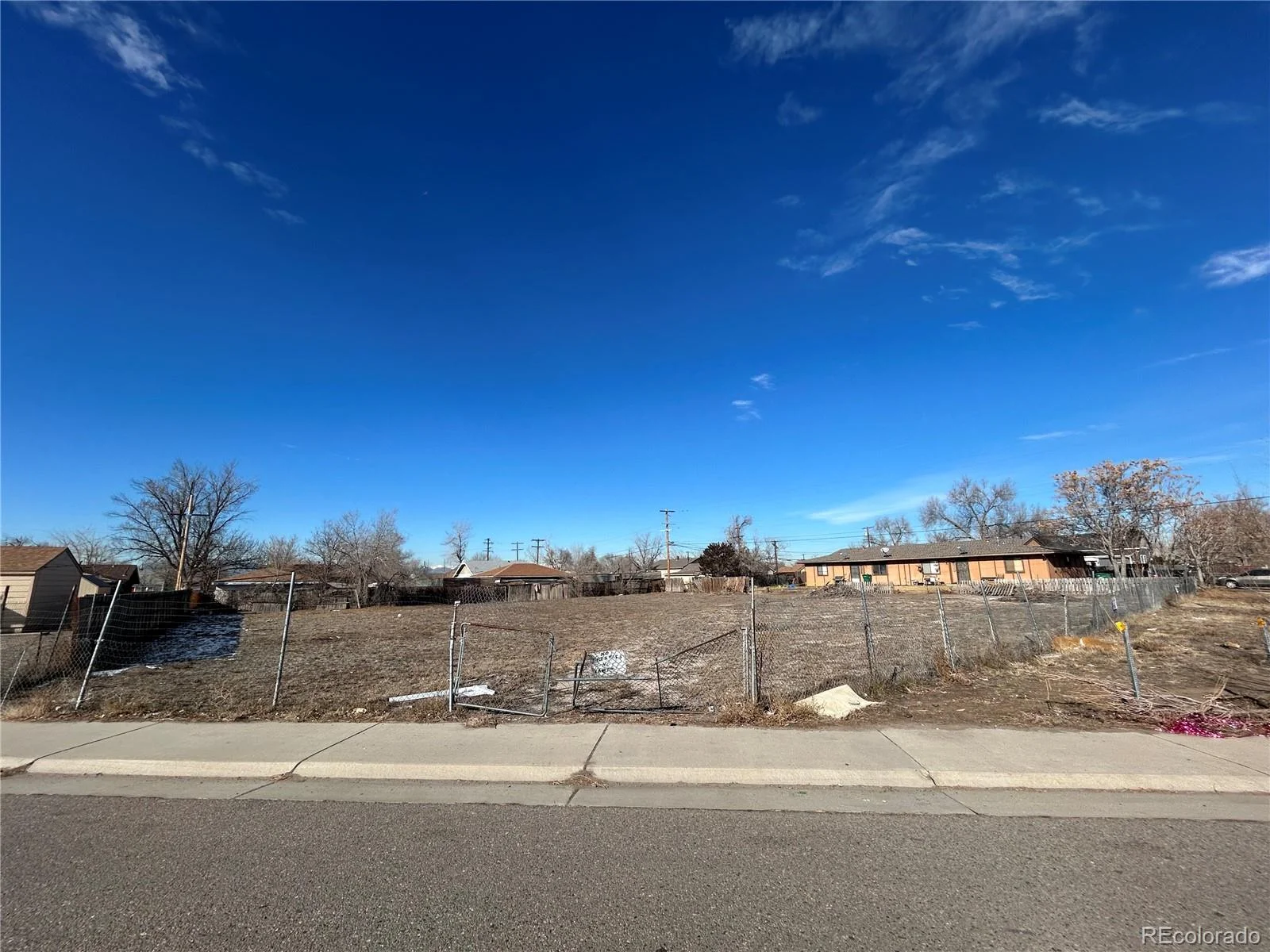 7301 Leyden Street, Commerce City, CO 80022, photograph 4 of 10