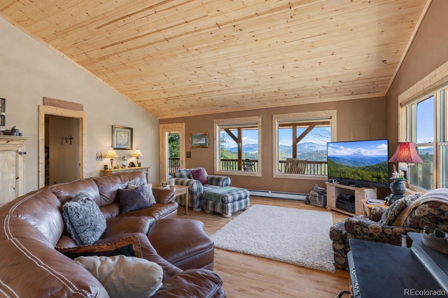 1838 E Longbow Drive