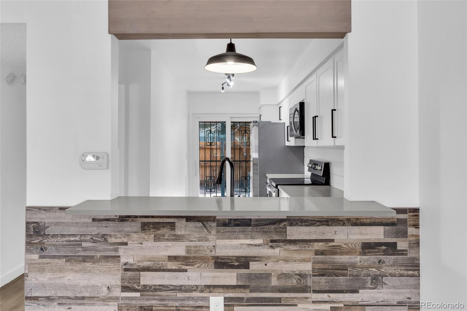 14352 E Arizona Avenue