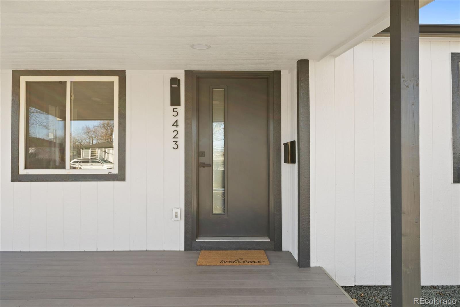 5423 Saulsbury Court