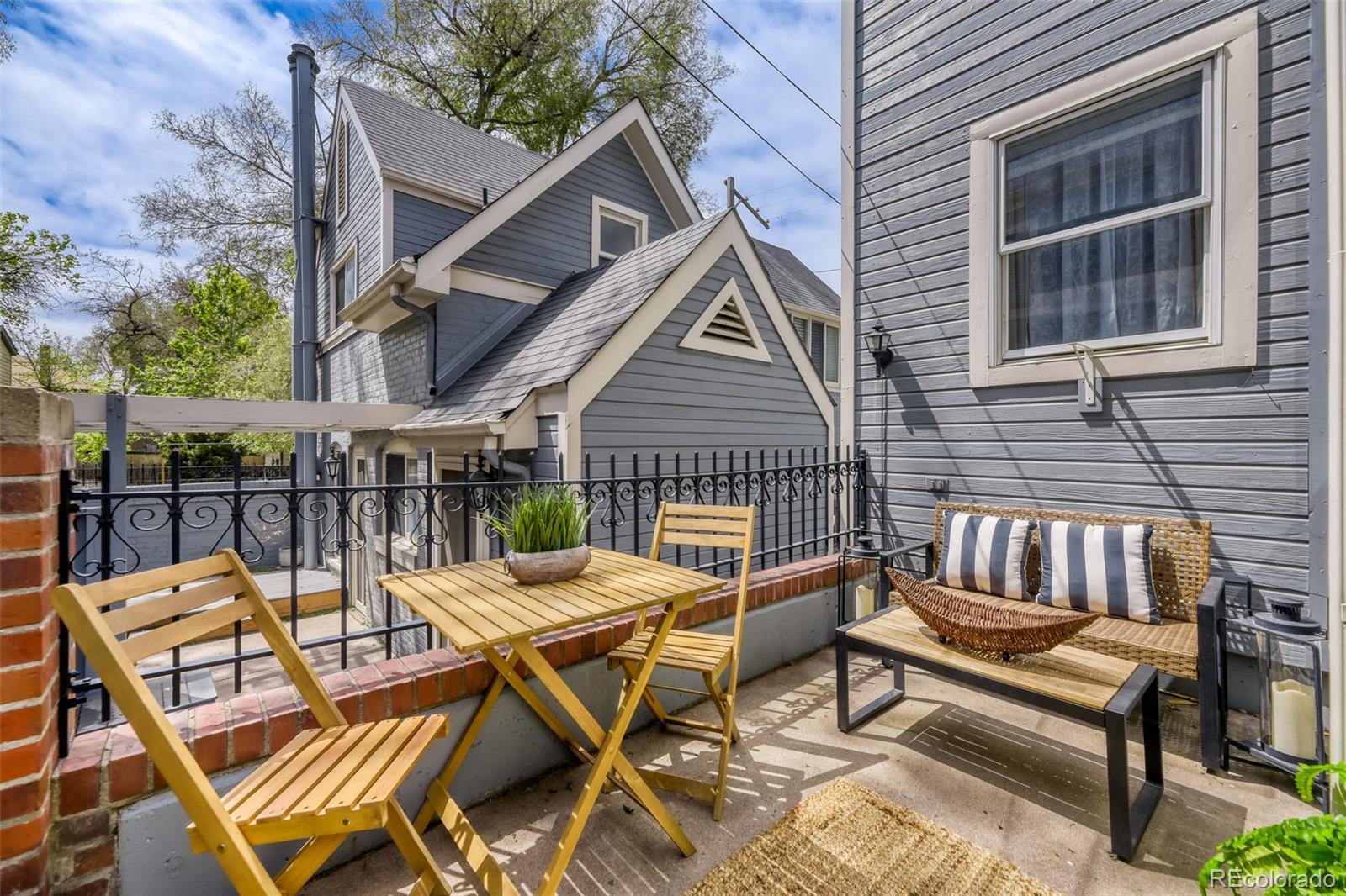 101 S Downing Street 8