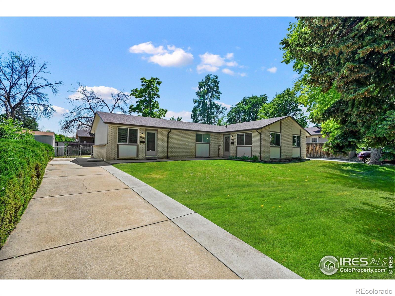 3642 W 90th Place