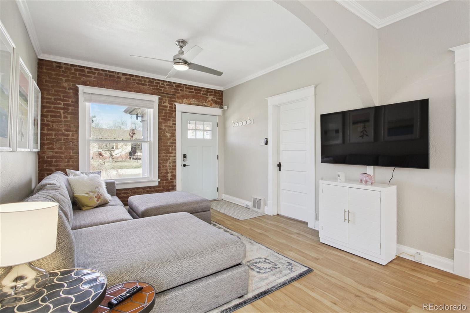 4138 Shoshone Street