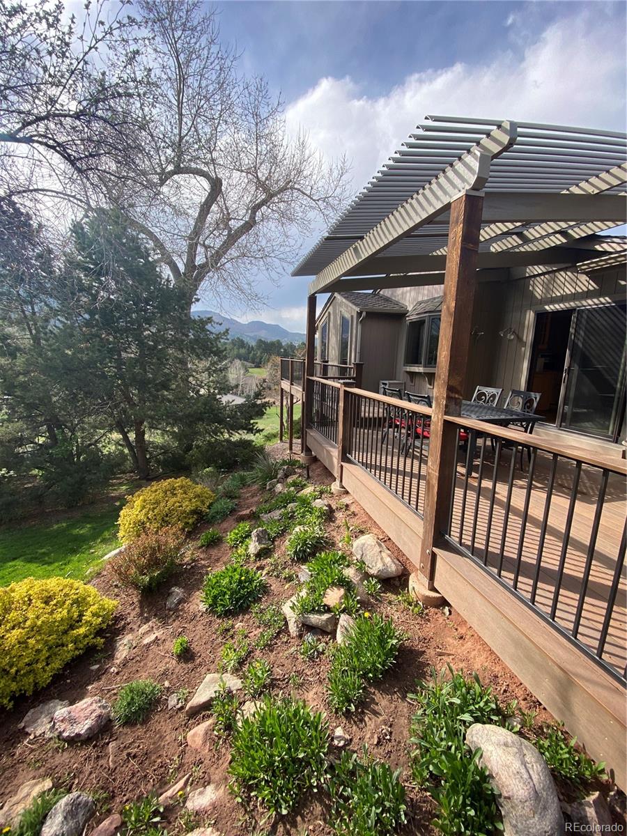 6093 Willowbrook Drive