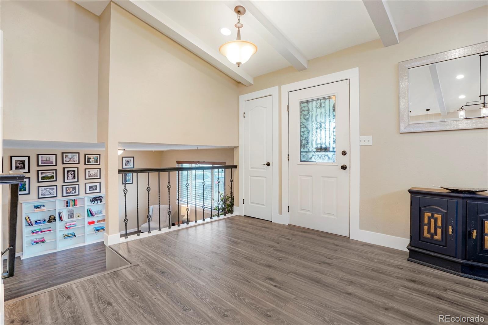 9525 W Kentucky Drive