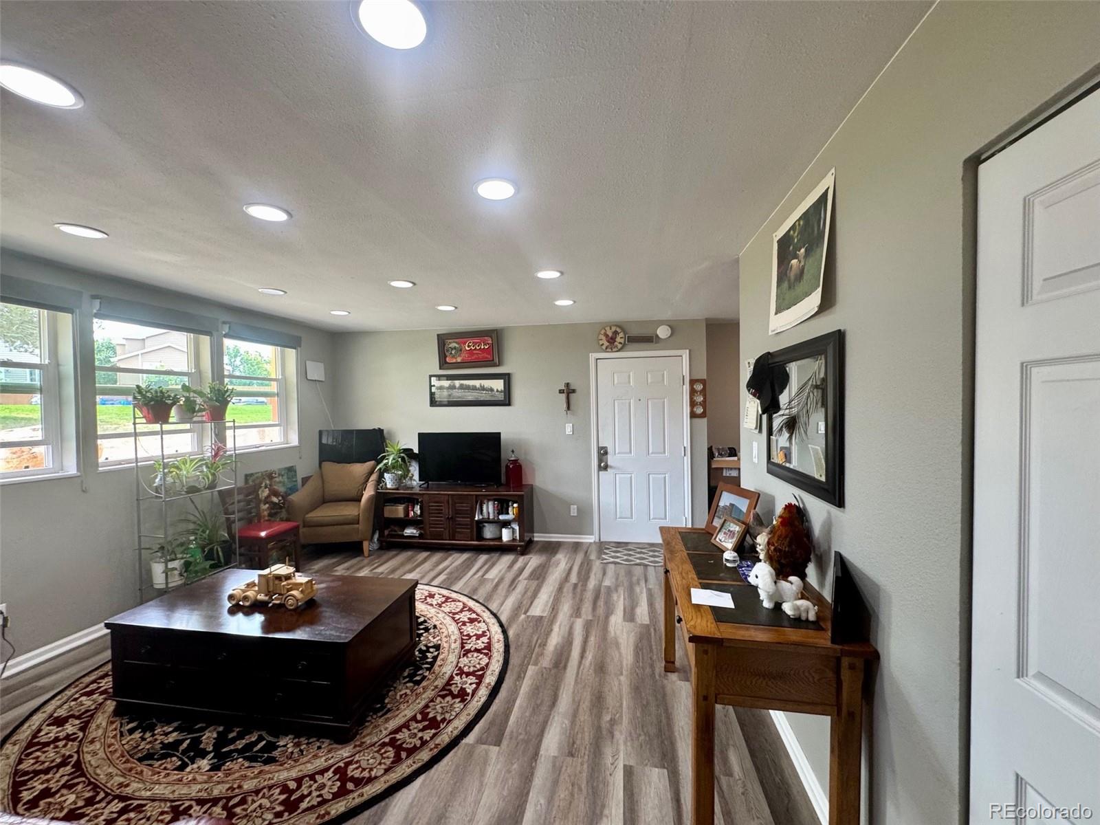 10211 Ura Lane 4-107