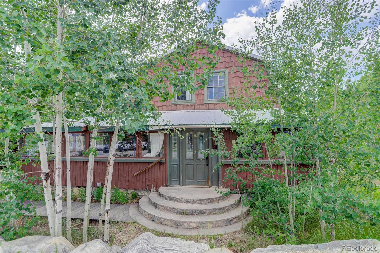 325 Vine Street