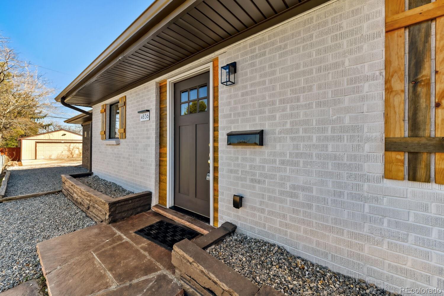 4836 W Ellsworth Avenue