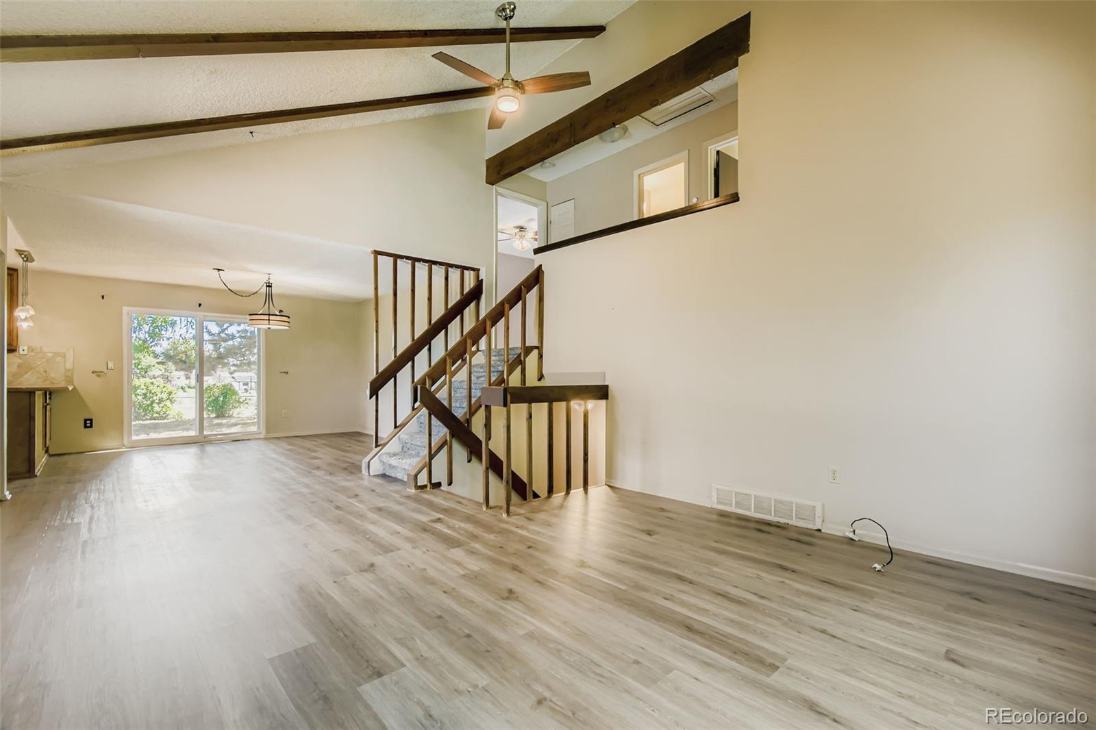 11000 Albion Drive