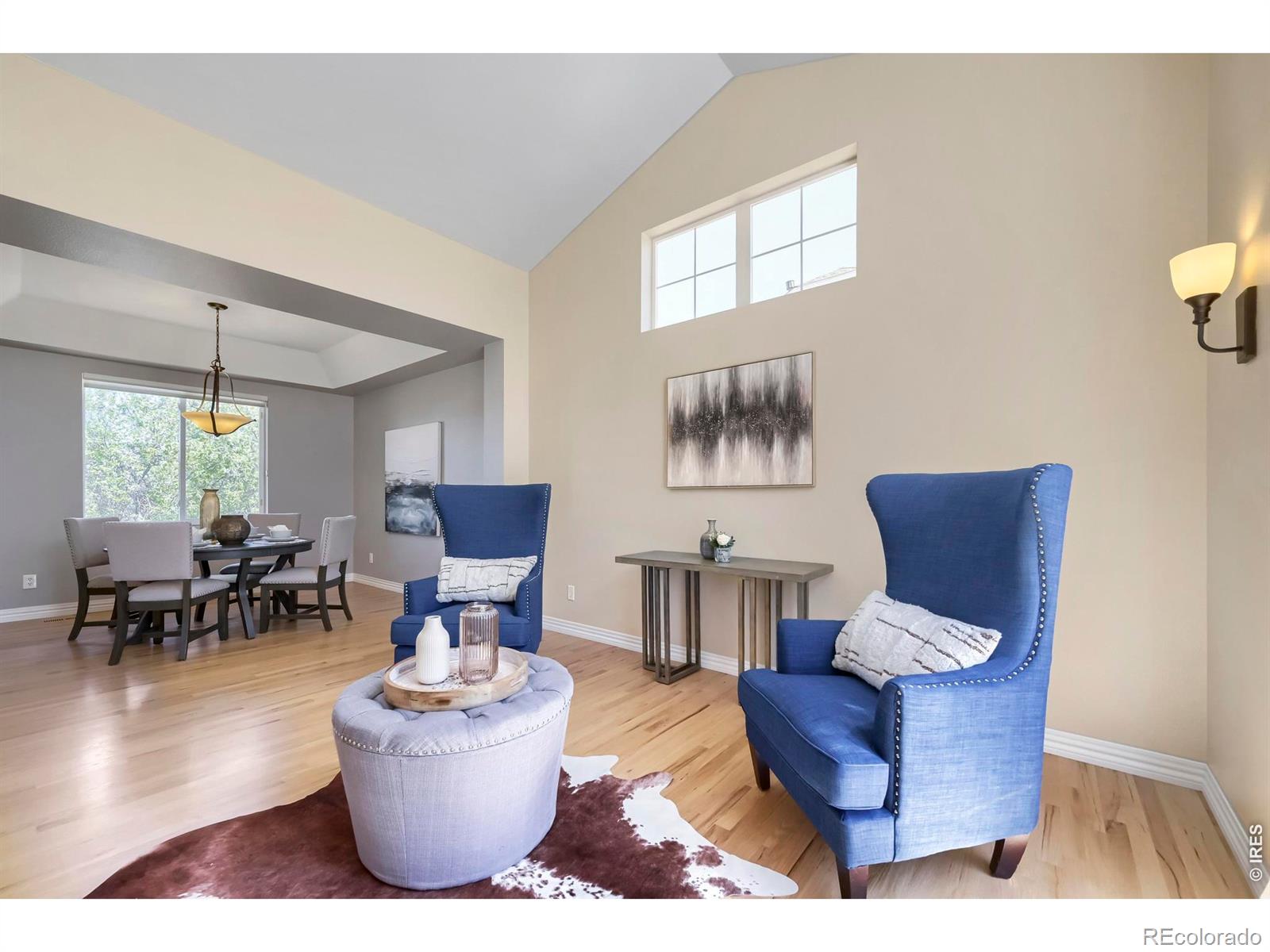 3965 Hawthorne Circle