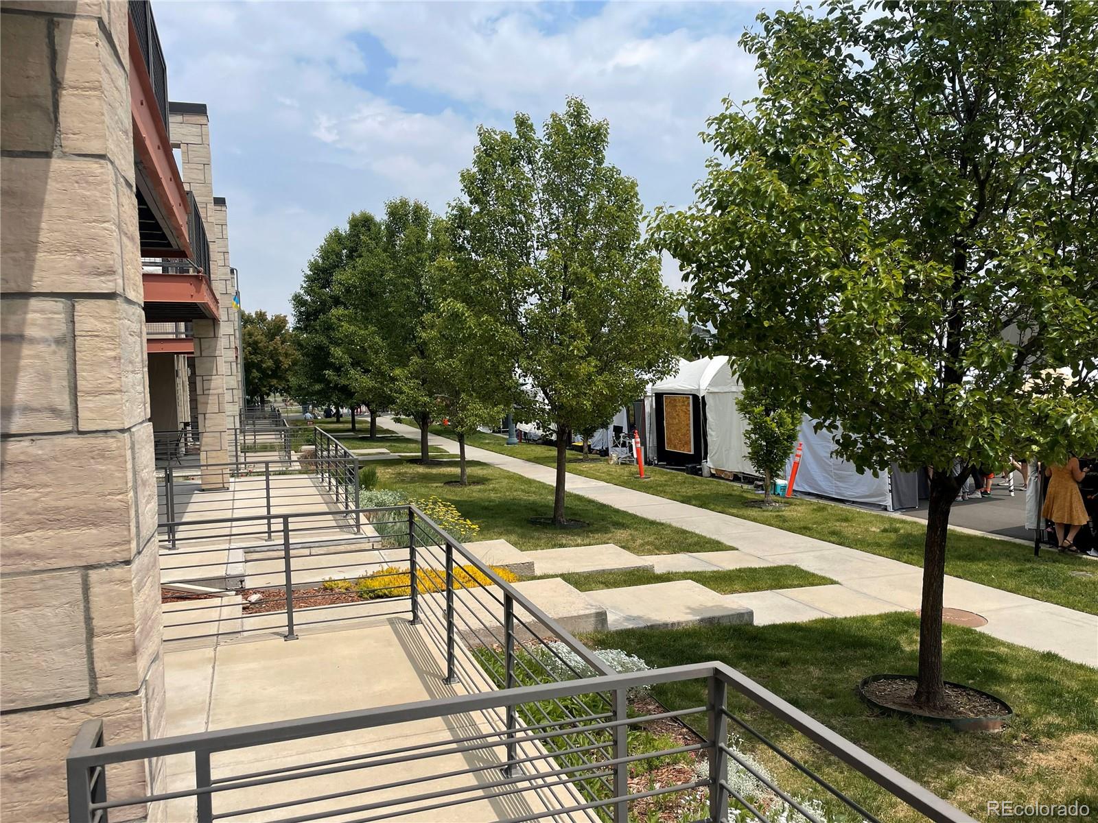 4977 Valentia Street