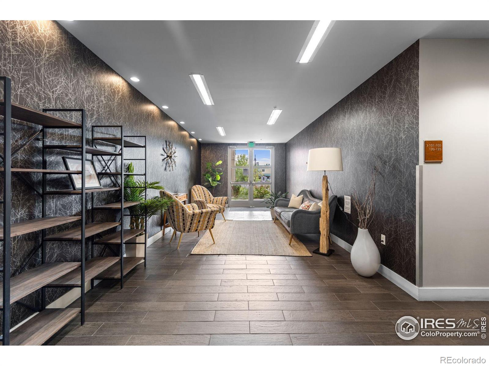 3301 Arapahoe Avenue 402